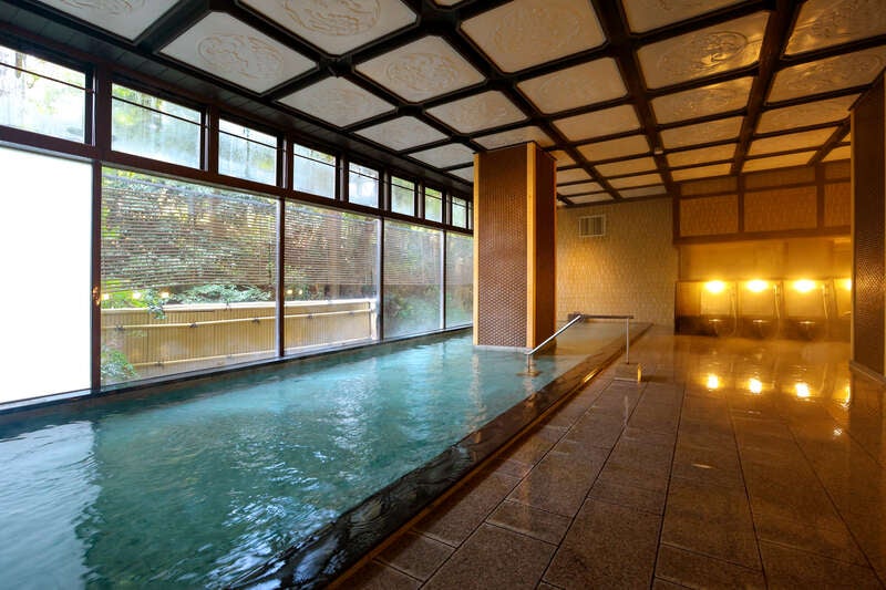 【大阪駅・新大阪駅・京都駅発】 【列車+ﾎﾃﾙ】カニ食べ放題「大江戸カニづくしバイキング」山代温泉　大江戸温泉物語Premium 山下家２日間3