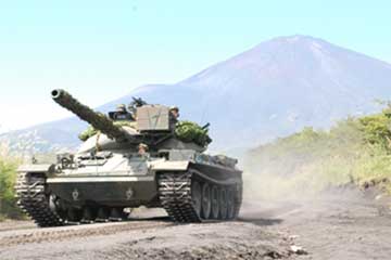 【さいたま新都心発】陸上自衛隊駒門駐屯地 創立６６周年記念行事見学2