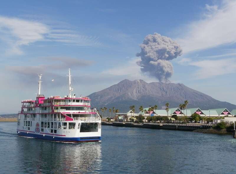 【富士山静岡空港発】 南国「薩摩」鹿児島県の名所・絶景・温泉を満喫！指宿温泉＆霧島温泉にご宿泊！ ぽっかぽか南九州ゆっくり旅３日間1
