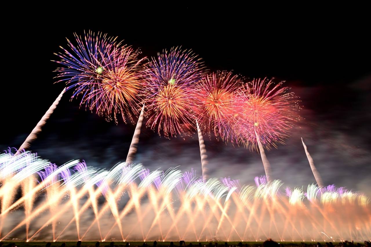 往復新幹線利用！第97回全国花火競技大会「大曲の花火」2日間【新大阪・京都発】2