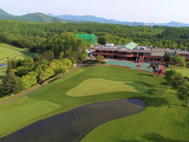 ■【現地払い0円・全行程バス送迎付き】御前水ゴルフ倶楽部・カートセルフ×滝のカントリークラブ・カートセルフ　１泊２プレー2