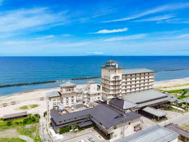 【大阪駅・新大阪駅・京都駅・敦賀駅・福井駅・金沢駅・新高岡駅発】ようきなった秋の越後！美人の湯・月岡温泉と絶景を望む瀬波(せなみ)温泉3日間