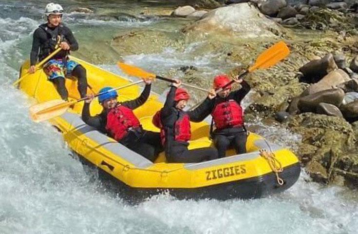 [新宿発]水上(みなかみ)ラフティング バスツアー｜スリル満点の川下り体験でアドレナリン全開！2