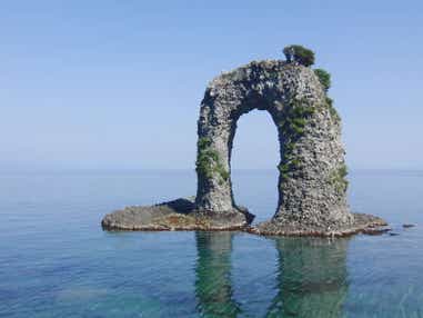 【松山空港発】 ≪島めぐり≫ 遥かなる奥尻島・五稜郭・函館夜景・松前・江差3日間