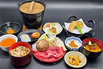 【今年は高価なシャインマスカット狩りとビックリ２箱（約２キロ）お持ち帰り！/横浜・たまプラ発】大人気の高級果実シャインマスカット狩り食べ放題とさらにシャインマスカット２箱（合計約２キロ）お持ち帰り！3