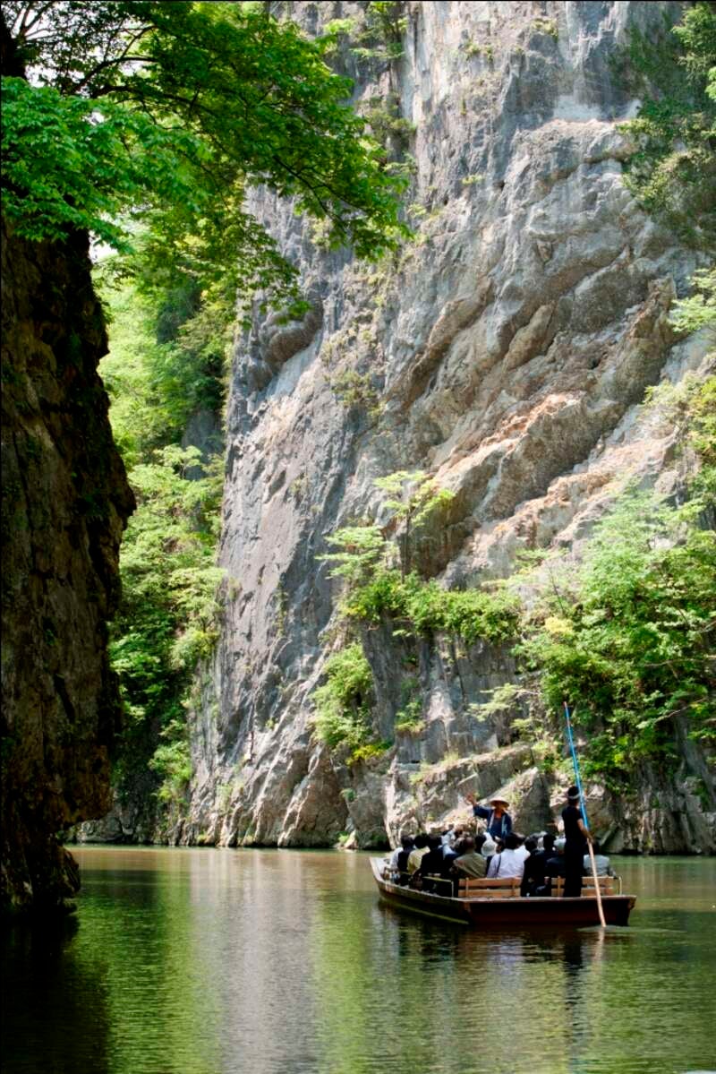 【伊丹空港発着】 東北5県（岩手・青森・秋田・宮城・山形）きらめき11景パノラマルート　4日間2