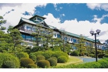 【金山駅南口発】〔遊山〕文豪が愛した名門「蒲郡クラシックホテル」本格フレンチと、神秘の島「竹島」1