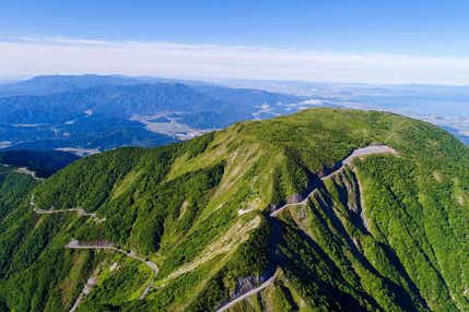 【富山県内発】 さわやか!伊吹山絶景ドライブ と 風鈴祭&和傘ものがたり 日帰り