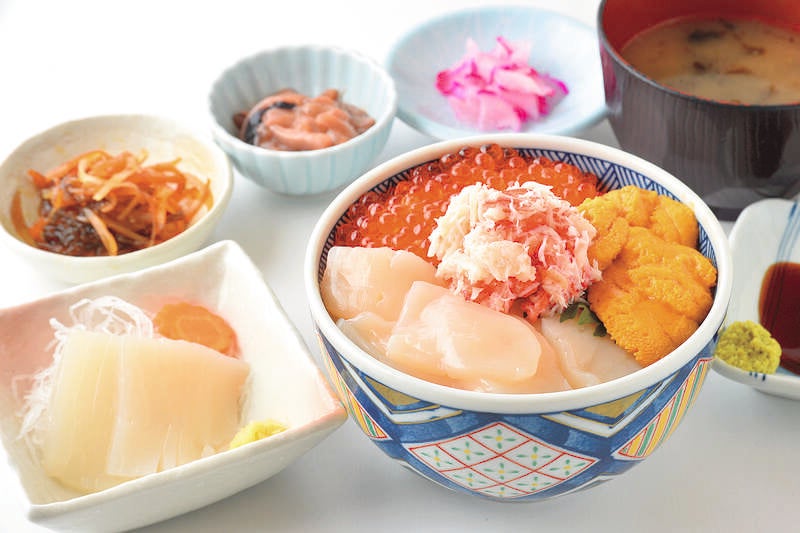 【小山駅・宇都宮駅・那須塩原駅発】年末に行く！函館・小樽・札幌と名湯「登別温泉」「湯の川温泉」４日間（北海道新幹線利用）3