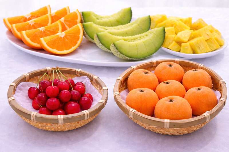 【東京都内発※町田を除く】 さくらんぼ・びわ・メロン 初夏のフルーツ食べ放題ミステリーツアー 日帰り1