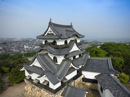 関西発　日帰り　国宝彦根城と長浜大河ドラマ館＆長浜城と近江牛満喫2