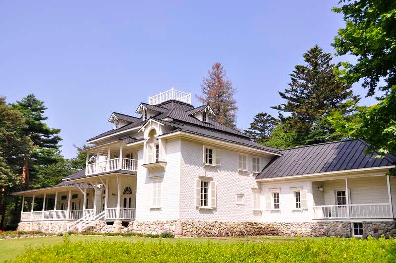 【埼玉県内発】 1泊3食付き！世界が恋する花の名所＆読売旅行限定・春の世界遺産特別拝観！春らんまん開湯1,200年　温泉ミステリー 2日間2