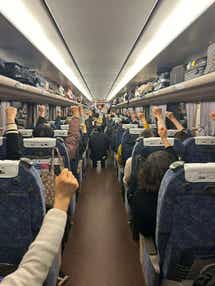 【広島駅・福山駅・岡山駅発】 団体貸切列車「パンダくろしお号」往復利用！和歌山の名湯　南紀勝浦温泉　2日間