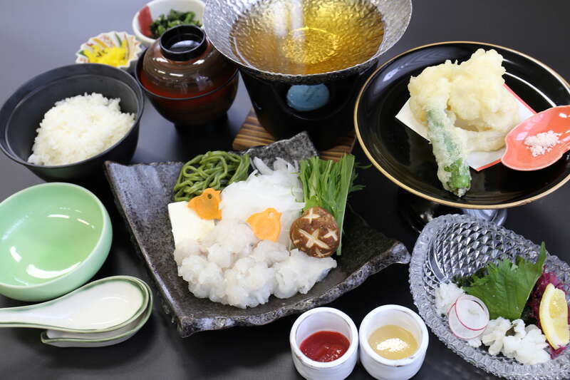 【JR福山駅発】「大潮の日」限定！鳴門うずしおクルーズと夏の風物詩「ハモ料理」　日帰り3