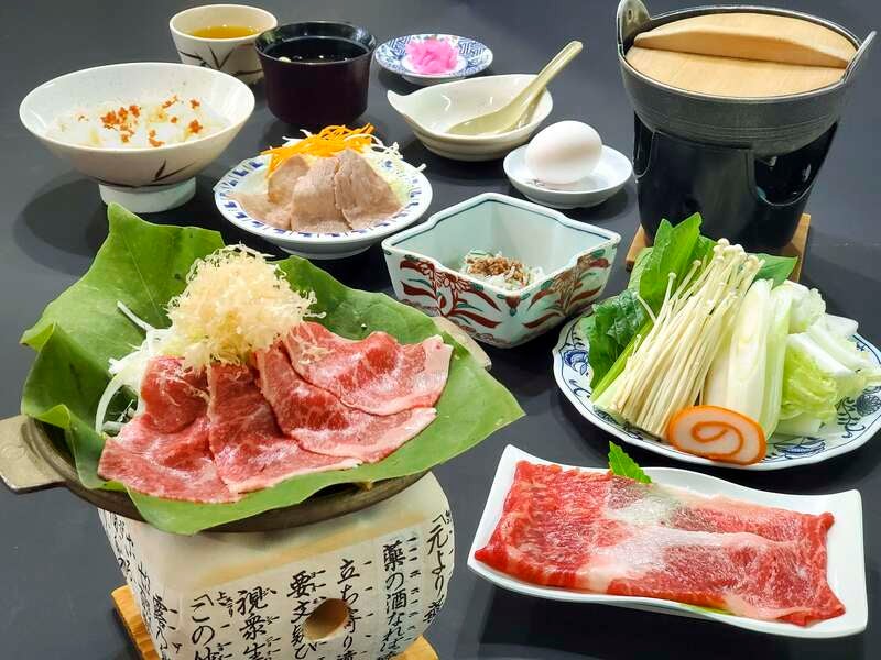 【東京駅・上野駅・大宮駅・高崎駅発】 特別な冬の夜を演出します「飛騨の里合掌造りライトアップ」＆白銀の白川郷　飛騨高山温泉リゾートホテルに泊まる2日間3