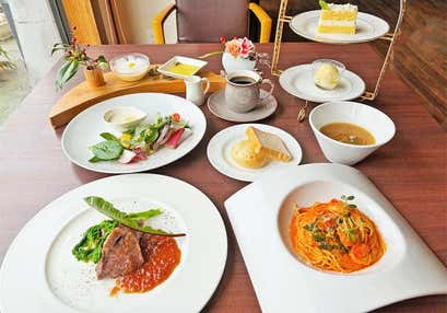 見帰りの滝あじさいと [初企画] 川上峡の山カフェレストラン KUREHA 黒毛和牛ランチ