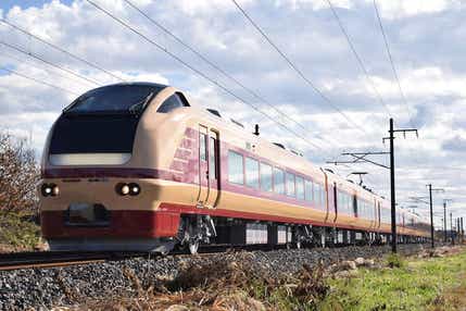 【高崎・本庄・籠原・熊谷・上尾・大宮駅発】 高崎発 よみうり貸切列車で行く!新春!成田山新勝寺初詣