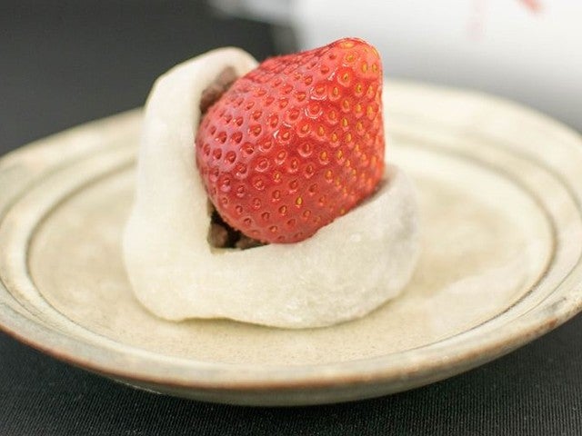 ■【栃木】＜平日限定＞春の王道ルート！【いちご狩り食べ放題×いちご大福】＆栃木ブランド牛すき鍋食べ放題！金目鯛と湯波三昧膳＆世界遺産「日光散策」2