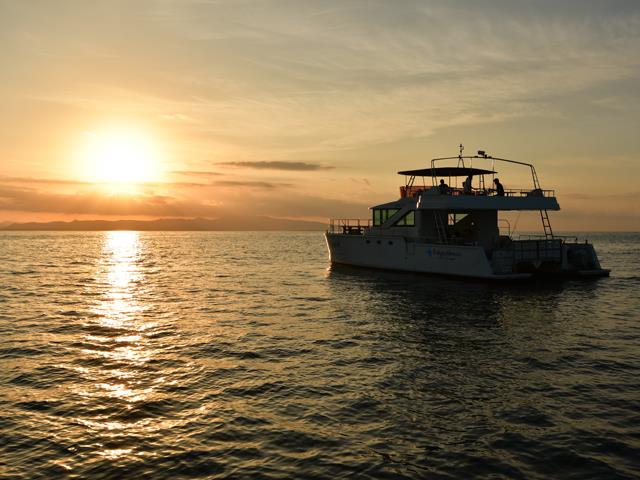 ■【サンセットクルーズ付】ダイナミックな太陽へマジックアワーで感動体験！組合せ自由自在の人気ツアー！石垣島・竹富島・西表島ホテルチョイスプラン2泊3日1