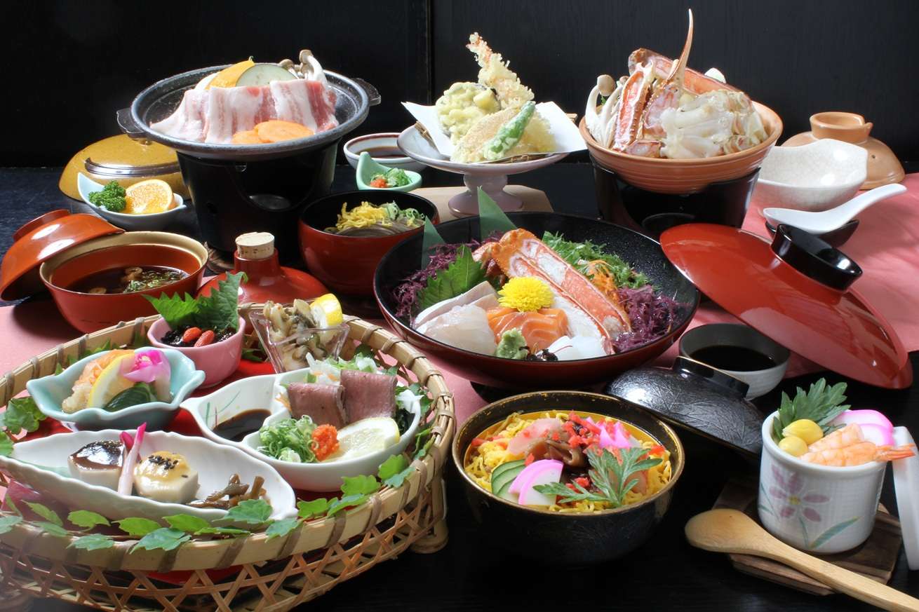 料理自慢の宿「湯元館」で食す！炭火焼！「丹後特選がにフルコース」又は豪華！「大名椀かに刺し・かにすき御膳」選べる昼食！【河内磐船・枚方市・JR高槻発】3