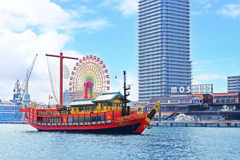 【福山駅発】 有料観覧席から観る！「徳島阿波おどり」と大塚国際美術館・神戸 ２日間2