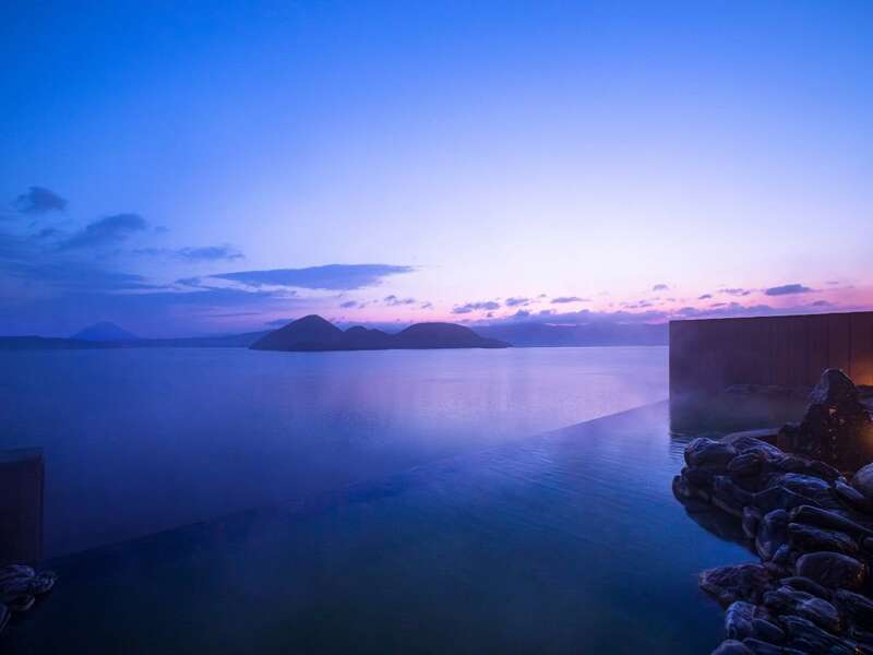 【神戸空港発着】全室レイクビューのお部屋で洞爺湖の絶景と過ごす！北海道至福の休日モニターツアー３日間1