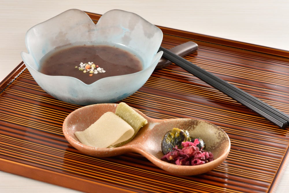 【倉敷発着】貴船荘でいただく京の味覚　納涼貴船川床料理　全席椅子席でらくらく安心3