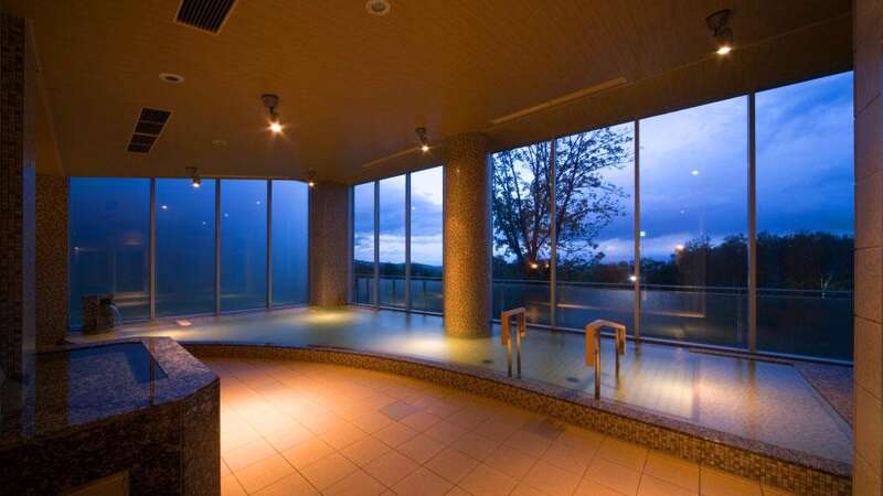 【鳥取空港発】 憧れの新富良野プリンスホテル泊　爽やかな春の富良野・美瑛と旭山動物園３日間2