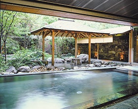 姫路・福崎　発
【西村屋ホテル招月庭】選べるかに会席プラン2