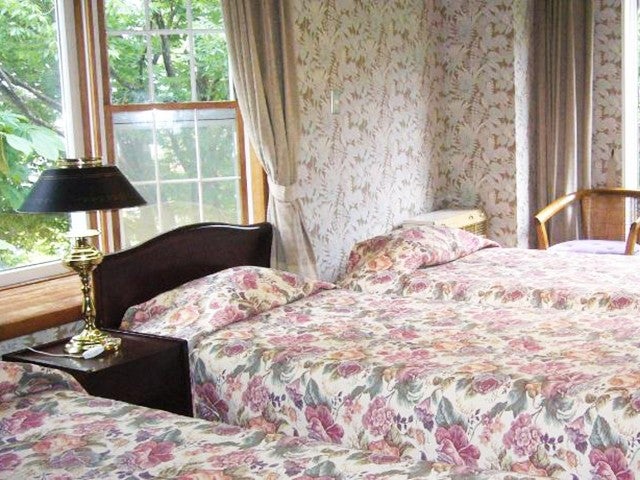 ■●朝発バス　Mt.Naeba　苗場　スプリングスホテル　【朝食付】（1泊2日）1