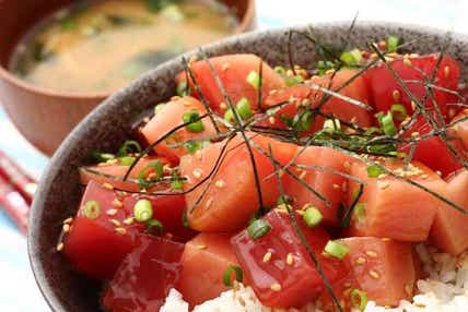 【千葉県内※銚子・茂原発着ルートを除く発】 まぐろ含む２キロのお土産付！　大漁！三崎港「まぐろ」めぐりと 春の足音☆彡河津桜1000本と菜の花 「三浦海岸桜まつり」　日帰り