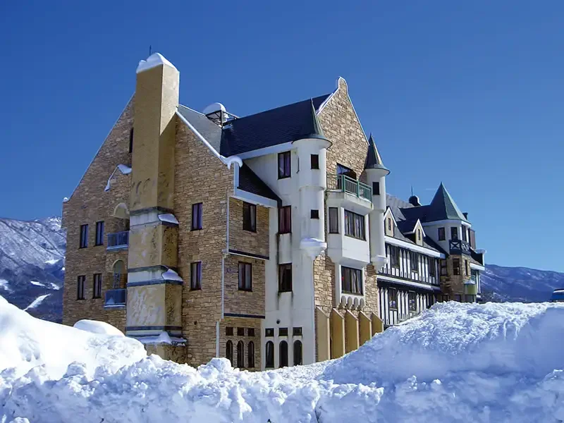 朝発バス／池袋発　ゆうリゾート北志賀【別館】　X-JAM高井富士＆よませスキー場スキー場　選べるリフト券｜ゲレンデ目の前！全室お風呂・トイレ付のお部屋をご案内♪1