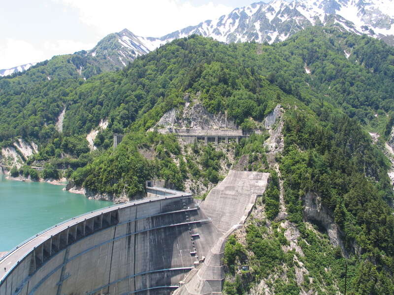 【大阪市内ルート発】 立山黒部アルペンルート横断！雪の大谷と安曇野２日間2