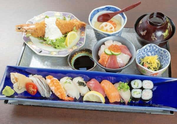 杷木ひまわり園と約1kgお土産付の梨狩りと大人の隠れ家レストランで贅沢な海鮮よくばりランチ1