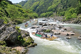 姫路・加古川　発
№2847 保津川くだりとらんざんで京料理のご昼食1