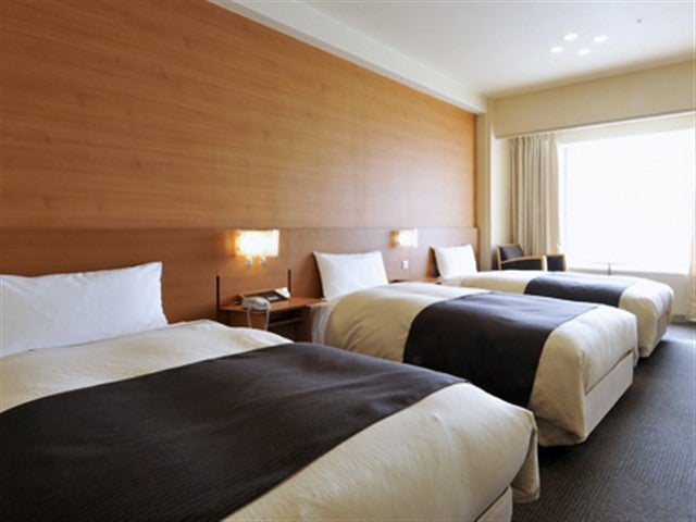 ■【北九州空港利用】【日本新三大夜景】に選ばれた「皿倉山」に行ってみよう！往復のケーブルカー＆スロープカー乗船券付き！ホテルクラウンパレス北九州指定3泊4日3