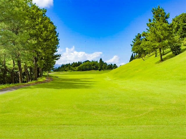 ■【現地払い0円・全行程バス送迎付き】鹿児島国際ゴルフ倶楽部・カートセルフ×知覧カントリークラブ・カートセルフ　１泊２プレー3