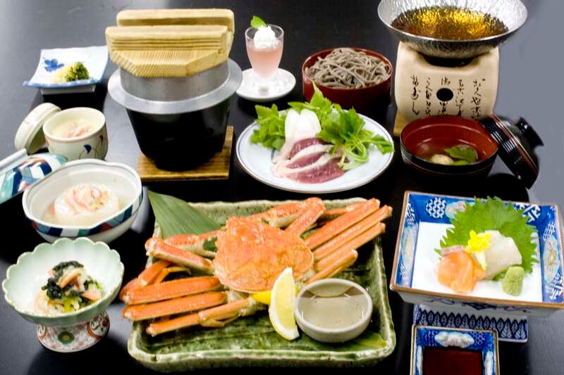 【佐賀・長崎県内／博多駅発】 新幹線と特急やくもで行く！玉造温泉かに会席の夕食2日間1