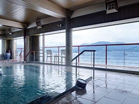 姫路・龍野　発
望湖楼でご入浴とカニ御膳を食す2