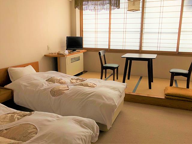 ■●夜発バス　野沢温泉　リゾートインチトセ（2泊5日）1