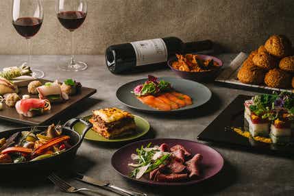 【愛媛県内発】 オールインクルーシブホテルに泊まる!福岡三社参りと世界遺産・宗像大社辺津宮 2日間