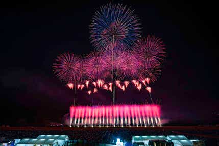 【新大阪駅・新神戸駅発】 《花火》にし阿波の花火大会2日間