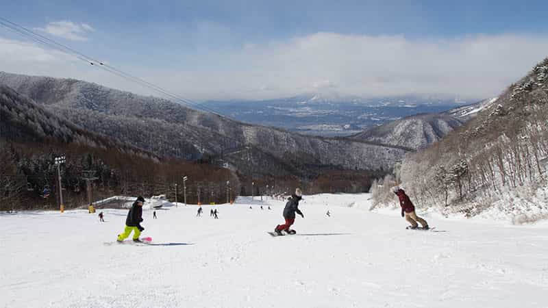 【新宿朝発】ぶっとび！日帰りスキー＆スノボ｜竜王スキーパーク（リフト券付）2