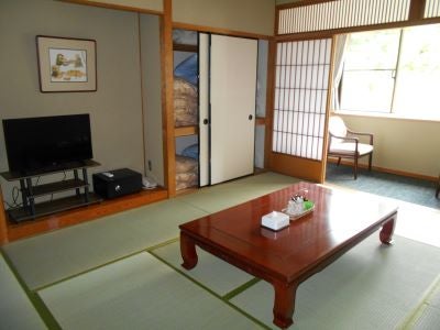 【名古屋】【東岡崎】朝出発　バスで行く九頭竜ホテル　フレアール和泉　１泊福井和泉スキー場滞在中リフト券付宿泊パック／スノーボード初心者限定無料ワンポイントレッスン実施／宿泊施設隣接の温泉露天風呂施設『平成の湯』入浴無料3