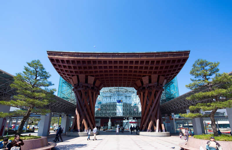 【栃木県内発】 年末年始に行く！古都金沢・世界遺産・白川郷と飛騨の小京都・高山3日間1