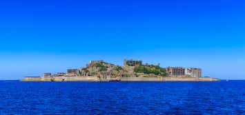 【青森空港発】 お正月ハウステンボス・世界遺産軍艦島とせとうちクルーズ（４日間）