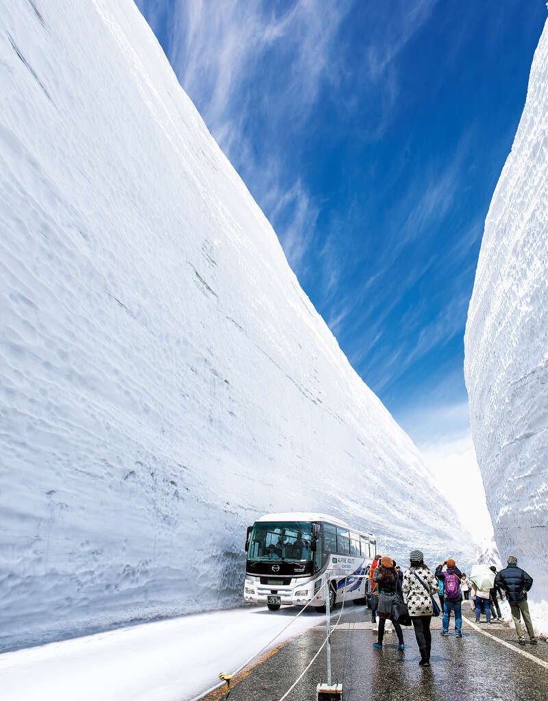 【泉州地区発】 立山黒部アルペンルート横断！雪の大谷と安曇野２日間2