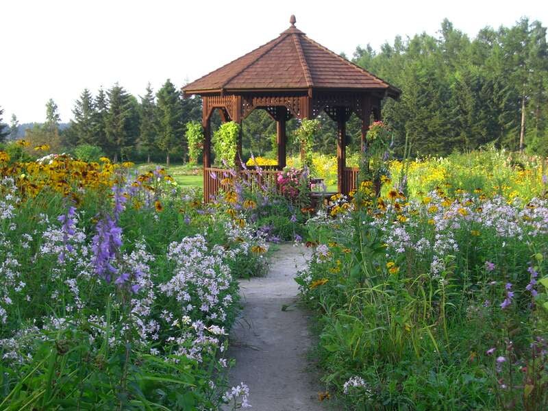 【旭川駅発】 『くしろ湿原ノロッコ号』とあっけし牡蠣のご昼食、十勝ガーデンめぐり（２日間）3