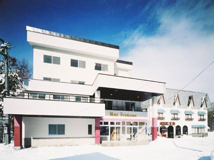 夜発バス/ホテルプランタン（北志賀小丸山）・1泊リフト券付（利用日数選択）1