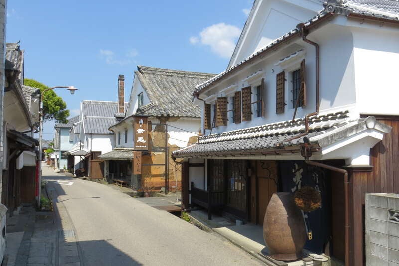 【小倉・黒崎・引野口発】全32ヵ所発着！！あなたの街から鹿島・肥前浜宿酒蔵まつりと25,000坪の桜の楽園御船山　日帰り1